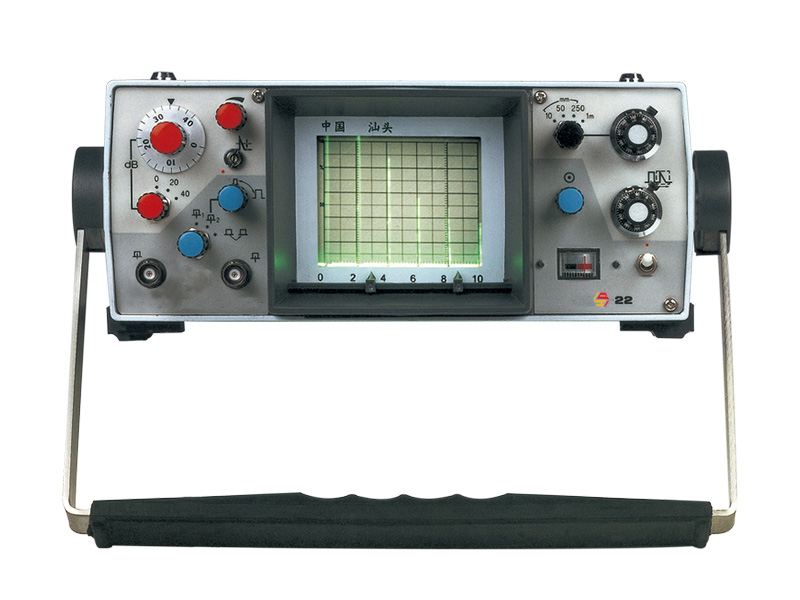 DSS-22 ��ģ�M��̽���x